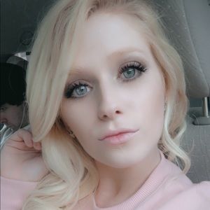 Meet your Posher, Amber